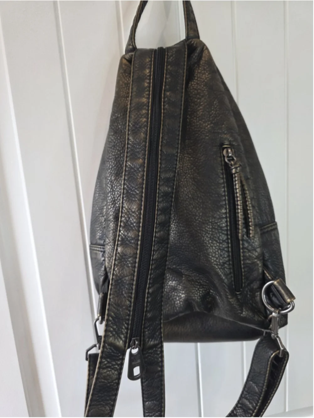 Montana West Select Black Sling Backpack Faux Leather Crossbody Travel Bag Purse